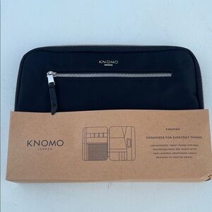 Knomo Black Tablet Organizer-ORGANIZER FOR EVERYDAY THINGS.